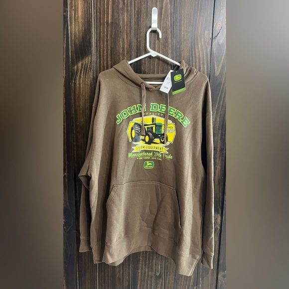 John Deere Other - John Deere brown Graphic Tractor Sweatshirt Size XL